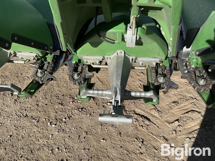 2013-john-deere-612c-image-12