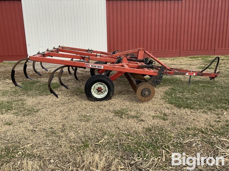 bush-hog-1560-image-4