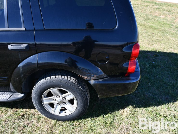 2005-dodge-durango-image-17