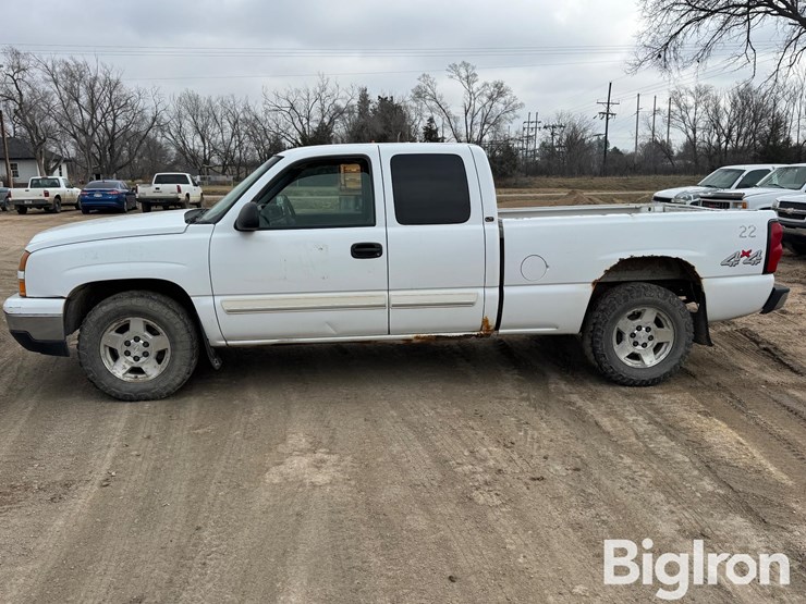 2007-chevrolet-silverado-1500-image-8