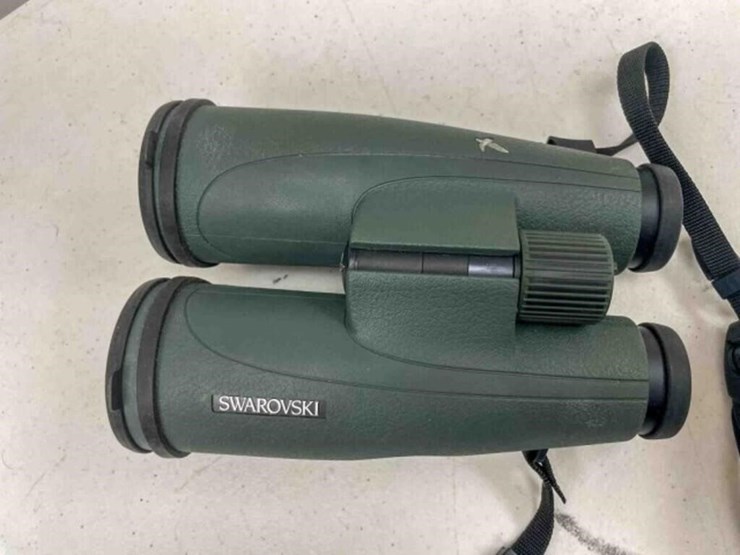 swarovski-binocular-image-3