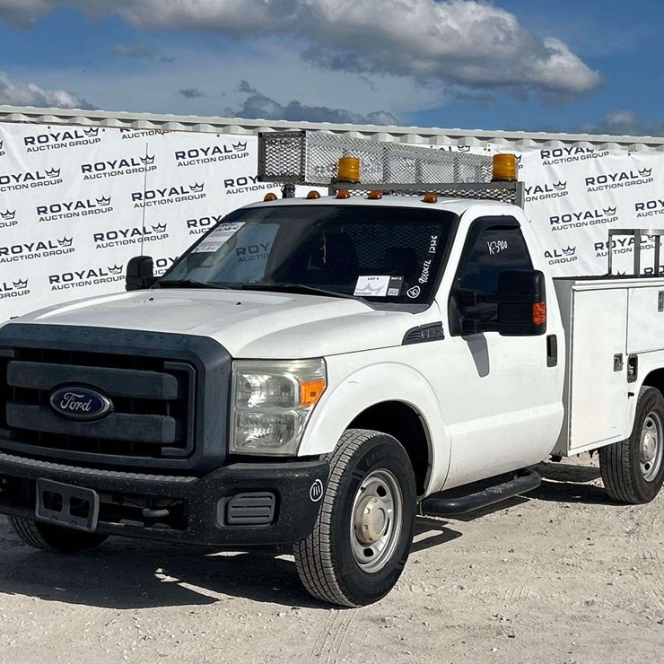 2015 FORD F350