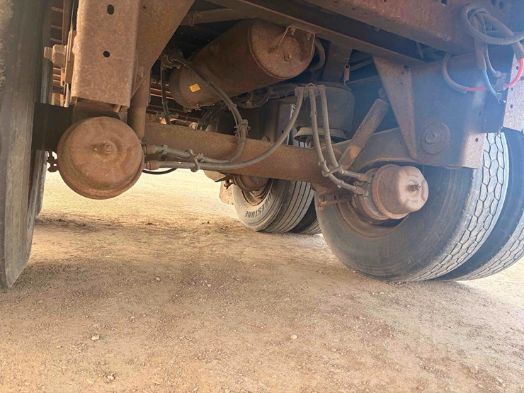 2010-utility-3000r-reefer-image-10