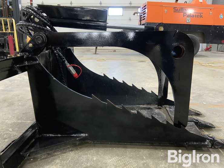 2025-giyi-sgb20-skid-steer-stump-grab-bucket-image-15