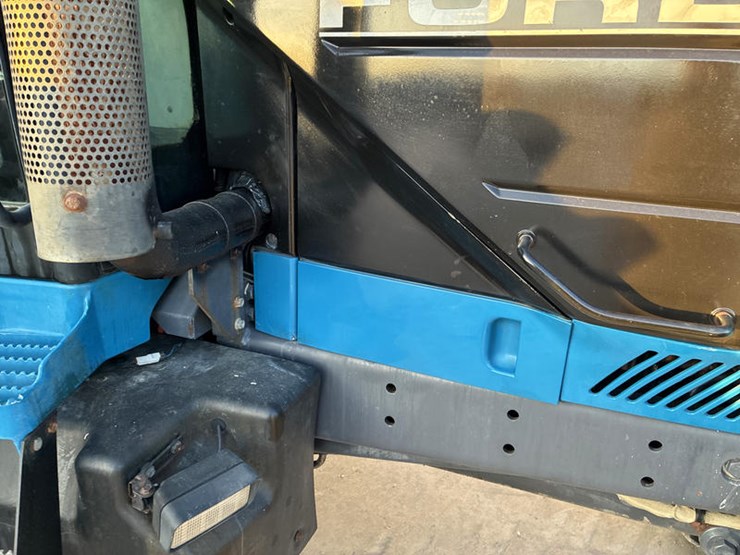 new-holland-8870-image-20