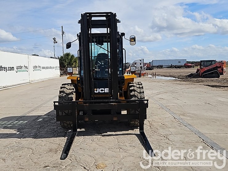 2017-jcb-926-image-11