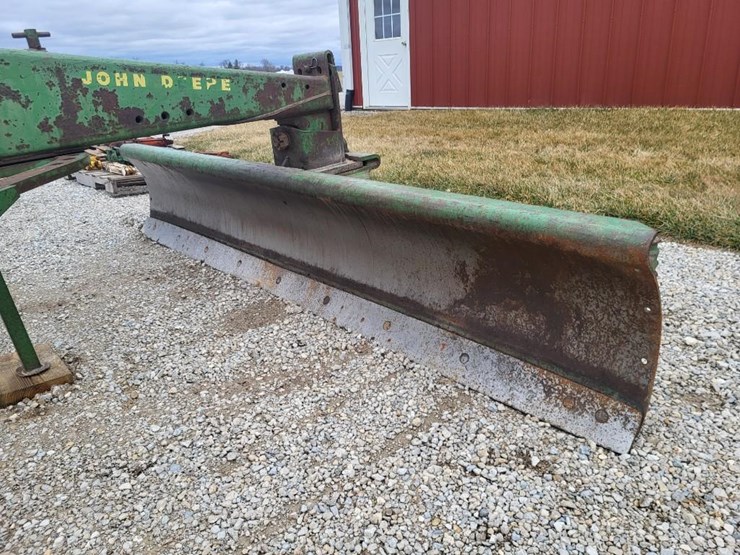 john-deere-115-image-11