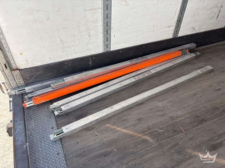 2015-hyundai-vc2530152-53ft.-t/a-dry-van-trailer-image-16