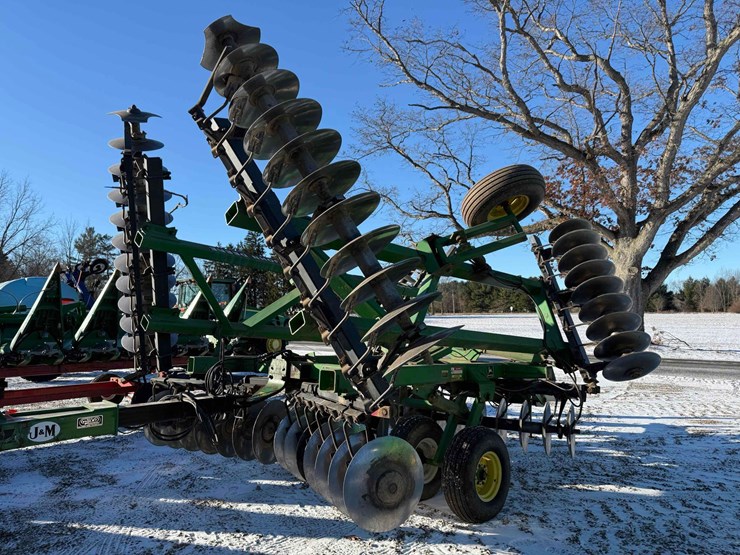 john-deere-630-image-6