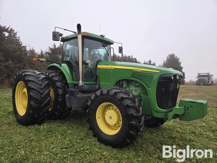 2002-john-deere-8520-image-3