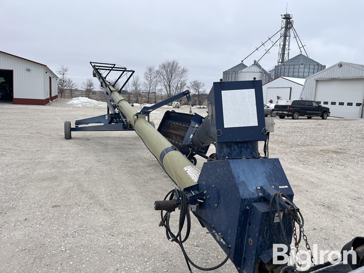 2015-harvest-international-h1372-image-2