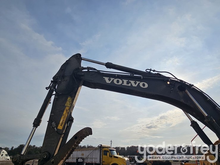 2019-volvo-ec350el-image-18