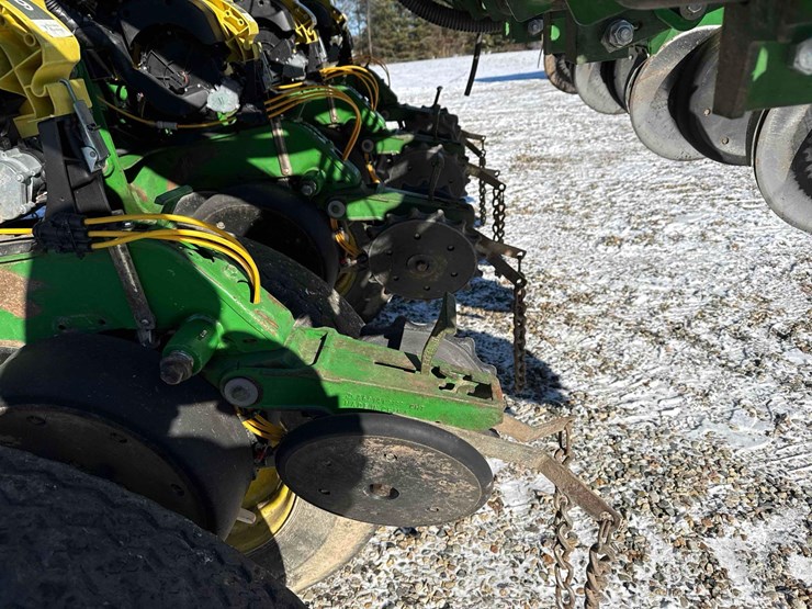 john-deere-1790-ccs-image-24