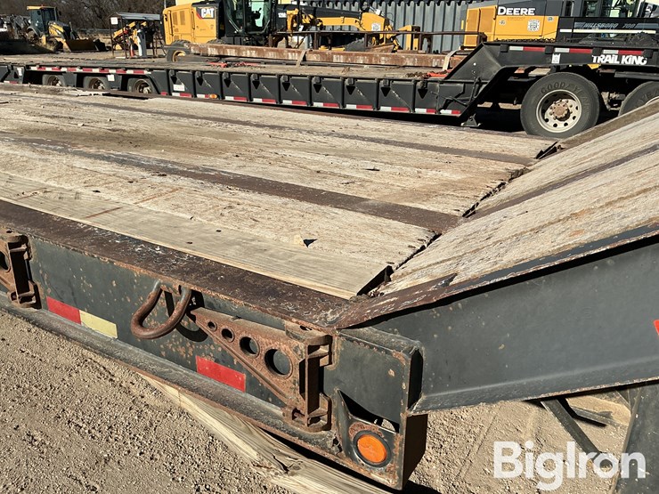 2005-fontaine-fixed-neck-lowboy-image-16