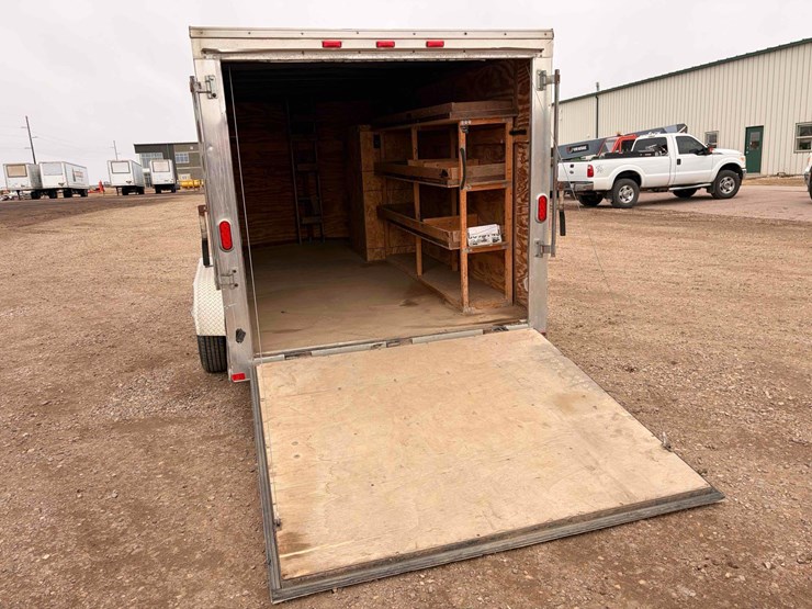 2012-carry-on-enclosed-trailer-image-9