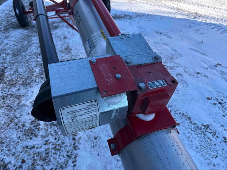 2023-agi-mayrath-10-41-auger-image-8