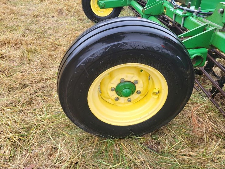 200-john-deere-200-image-19