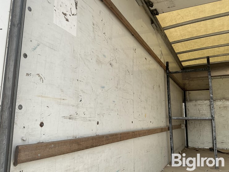 2015-ford-e350-image-13