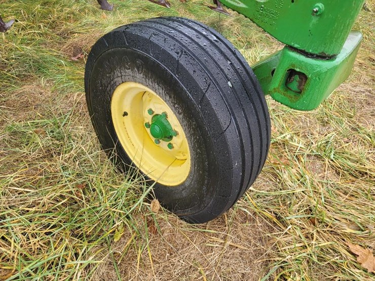 john-deere-2200-image-13