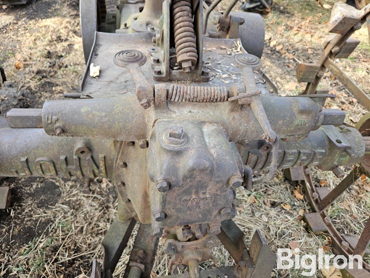 john-deere-a-image-15