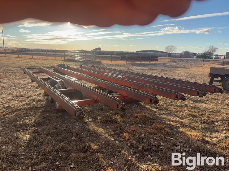 farmhand-12x23-t/a-bale/stack-mover-image-7