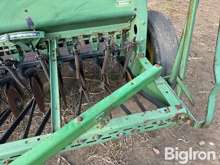 john-deere-8200-image-18