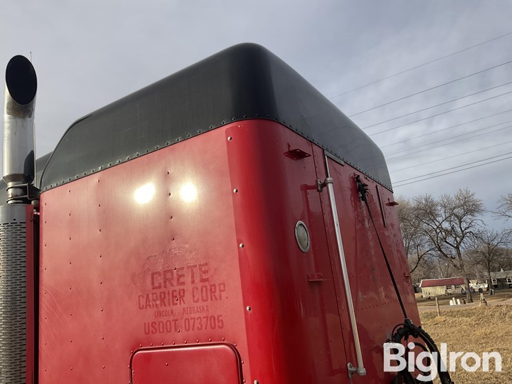 2007-freightliner-fld132-classic-xl-image-19