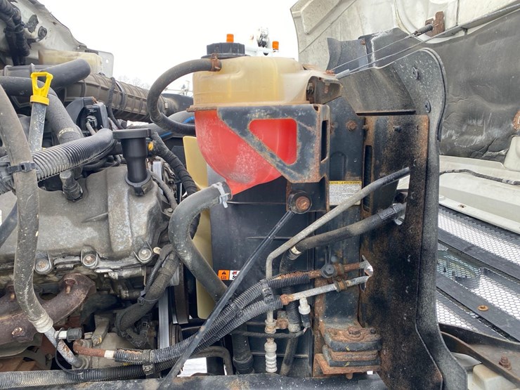 2012-ford-f650-image-33