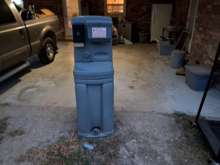 #303-•-dual-hand-wash-station-image-1