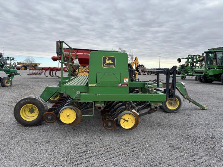 1995-john-deere-750-image-18