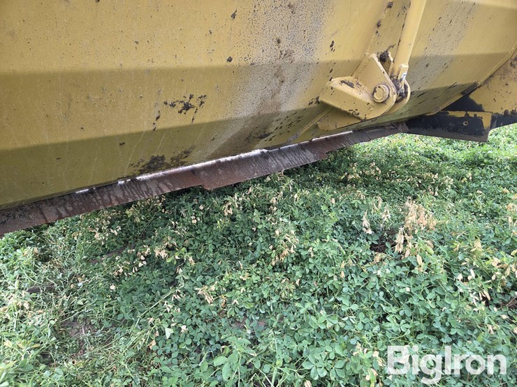 2022-holcomb-1400n-image-17