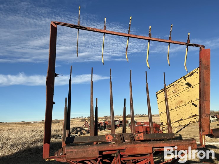 new-holland-1037-image-11