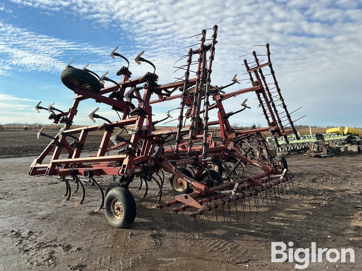 international-4600-image-7