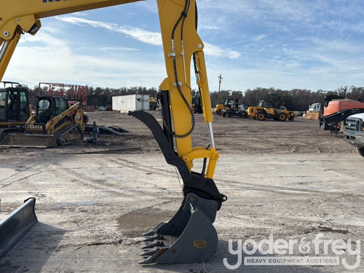 2023-komatsu-pc55mr-image-18