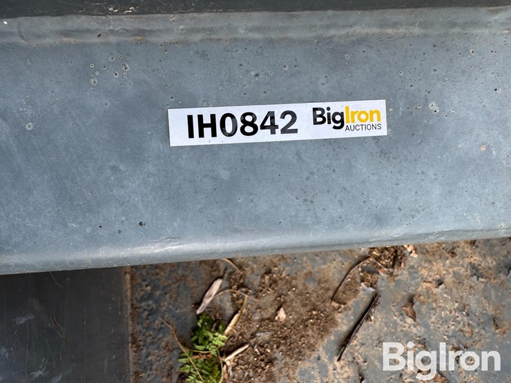 skid-steer-grapple-bucket-image-19