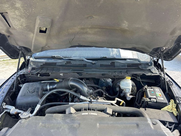 2013-dodge-1500-image-7