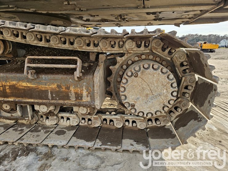 2019-volvo-ec350el-image-24