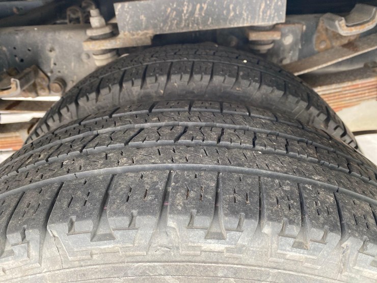 2014-ford-f350-sd-image-45