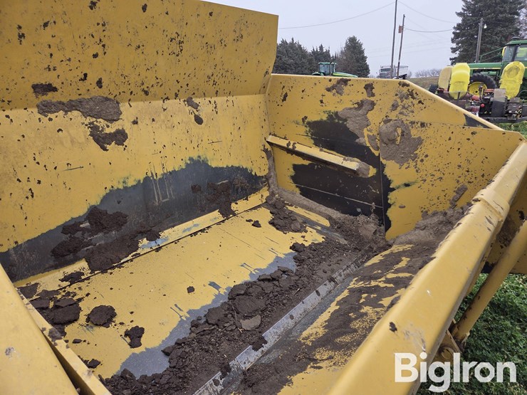 2022-holcomb-1400n-image-16