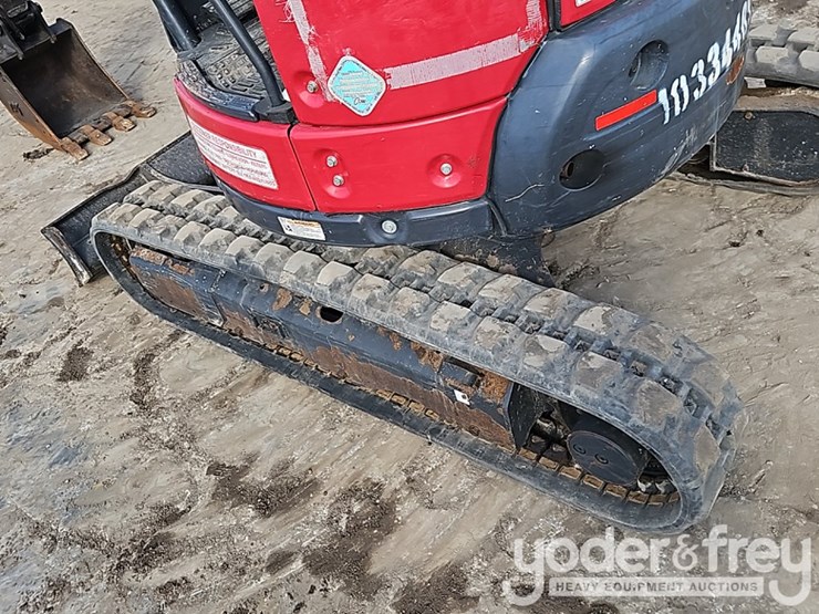 2021-yanmar-vio25-image-27