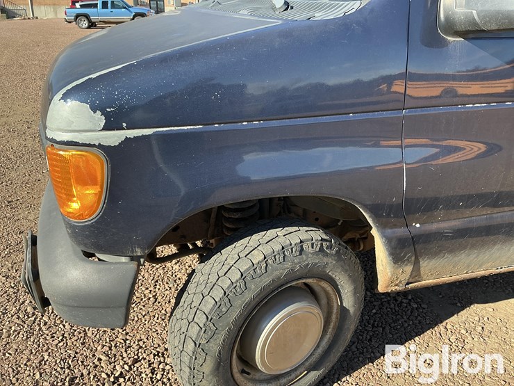 2003-ford-e350-image-13