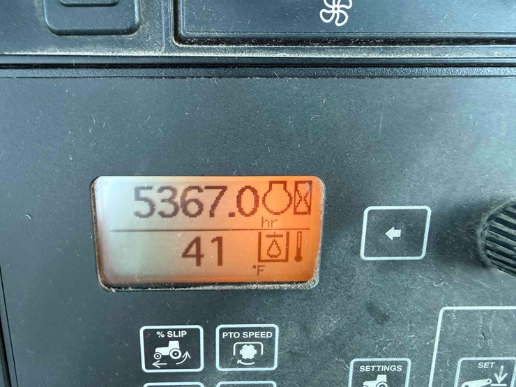 2009-john-deere-8130-image-29