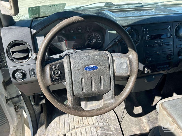 2015-ford-f350-image-11