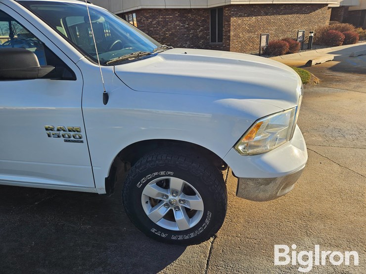 2020-dodge-1500-image-15