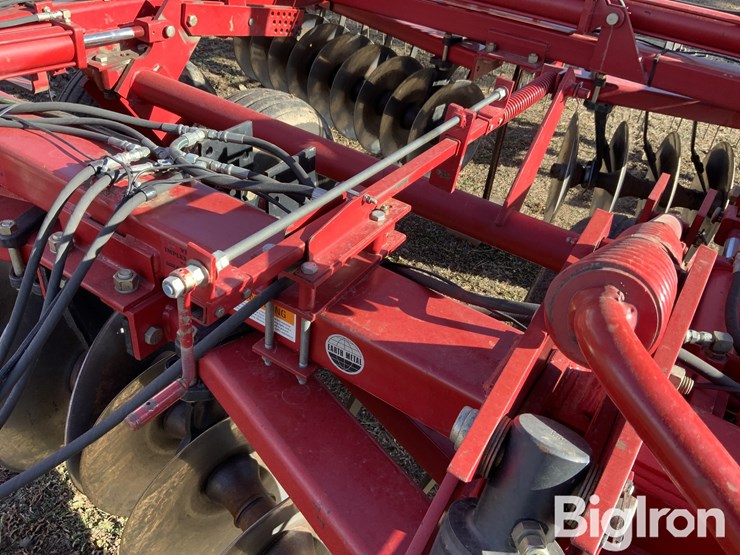 case-ih-3950-image-11