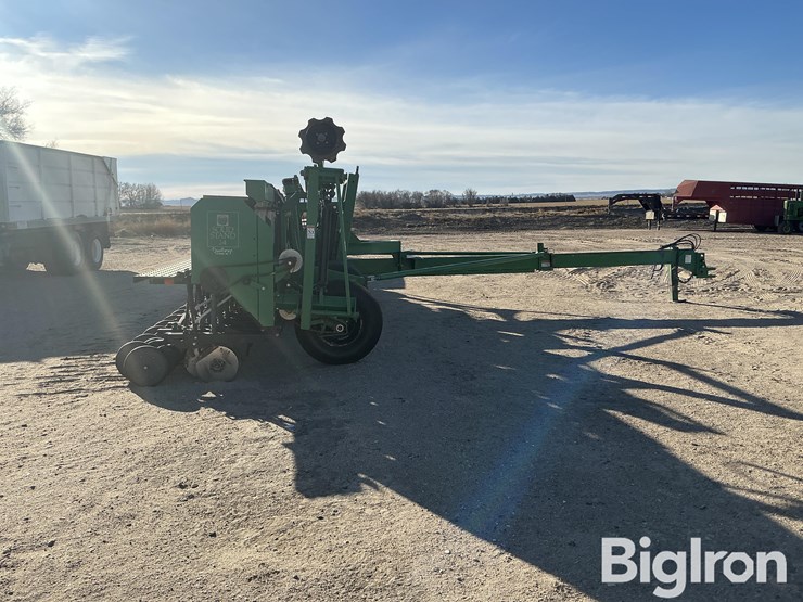 great-plains-solid-stand-24-image-4