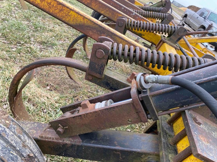 landoll-disc-chisel-image-15