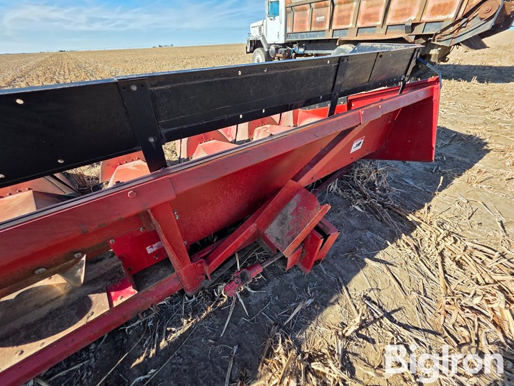 1989-case-ih-1083-image-12