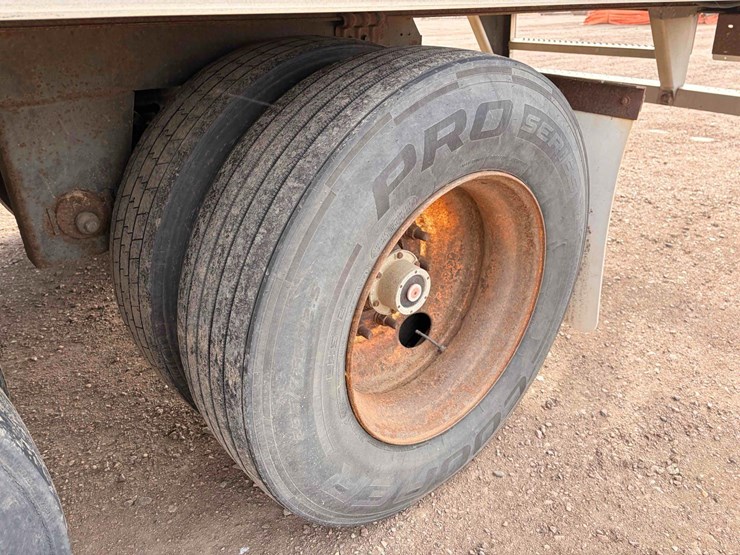 2010-utility-3000r-reefer-image-6