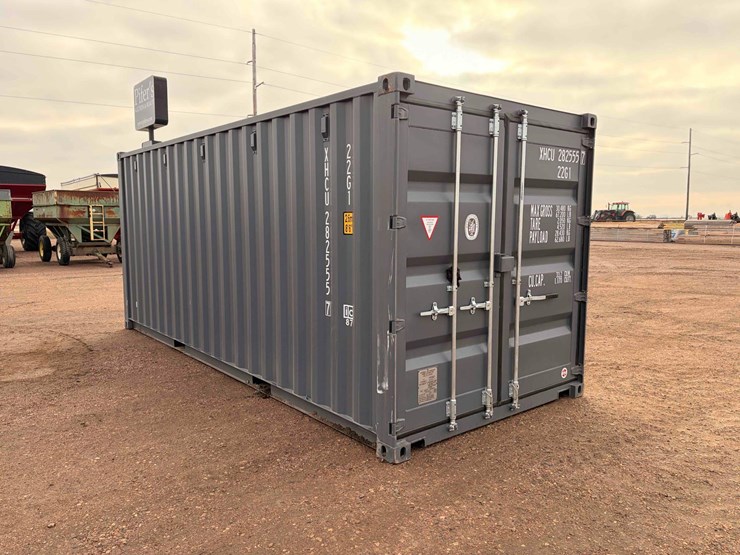 2025-shipping-container-image-2